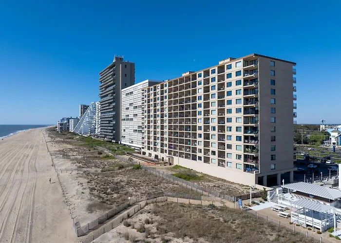 Holiday home Ultra Luxe Oceanfront Escape - Incredible Views *